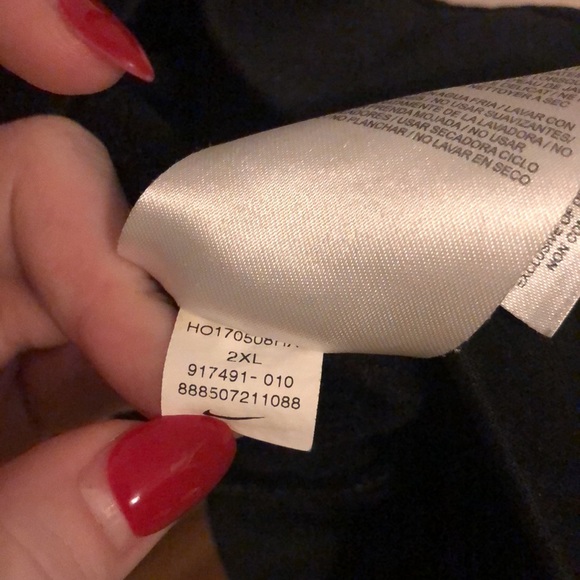 Nike Dri-fit Black Quarter Zip - Picture 5 of 5